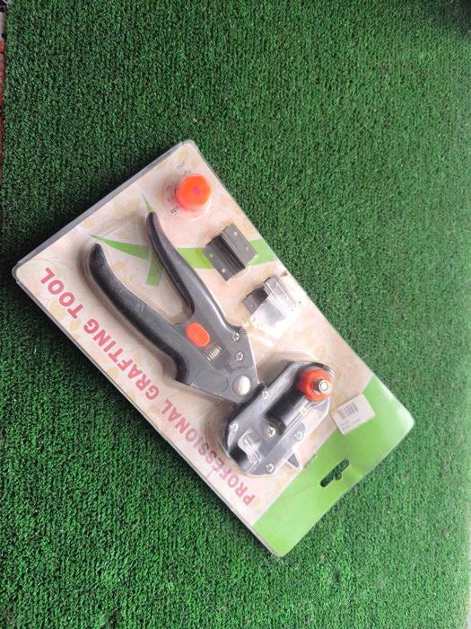 Секатор для прививок дерев Grafting tool новий.