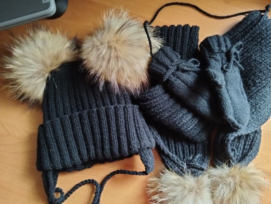 Набір шапка+шарф +рукавички Ручної роботи