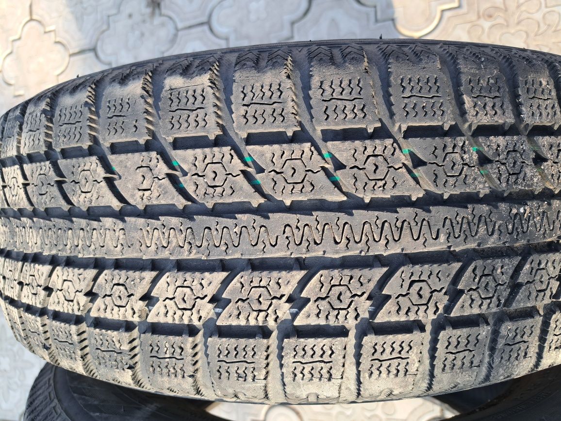 Шина Toyo Observe185/65 R15(Резина Тоя)