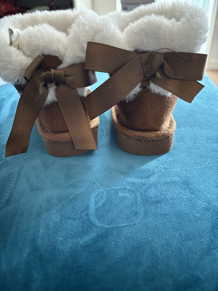 Vendo Botinhas de inverno Tamanho:19