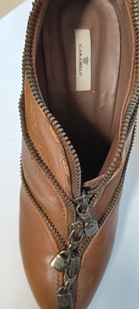 Sapatos Caramelo