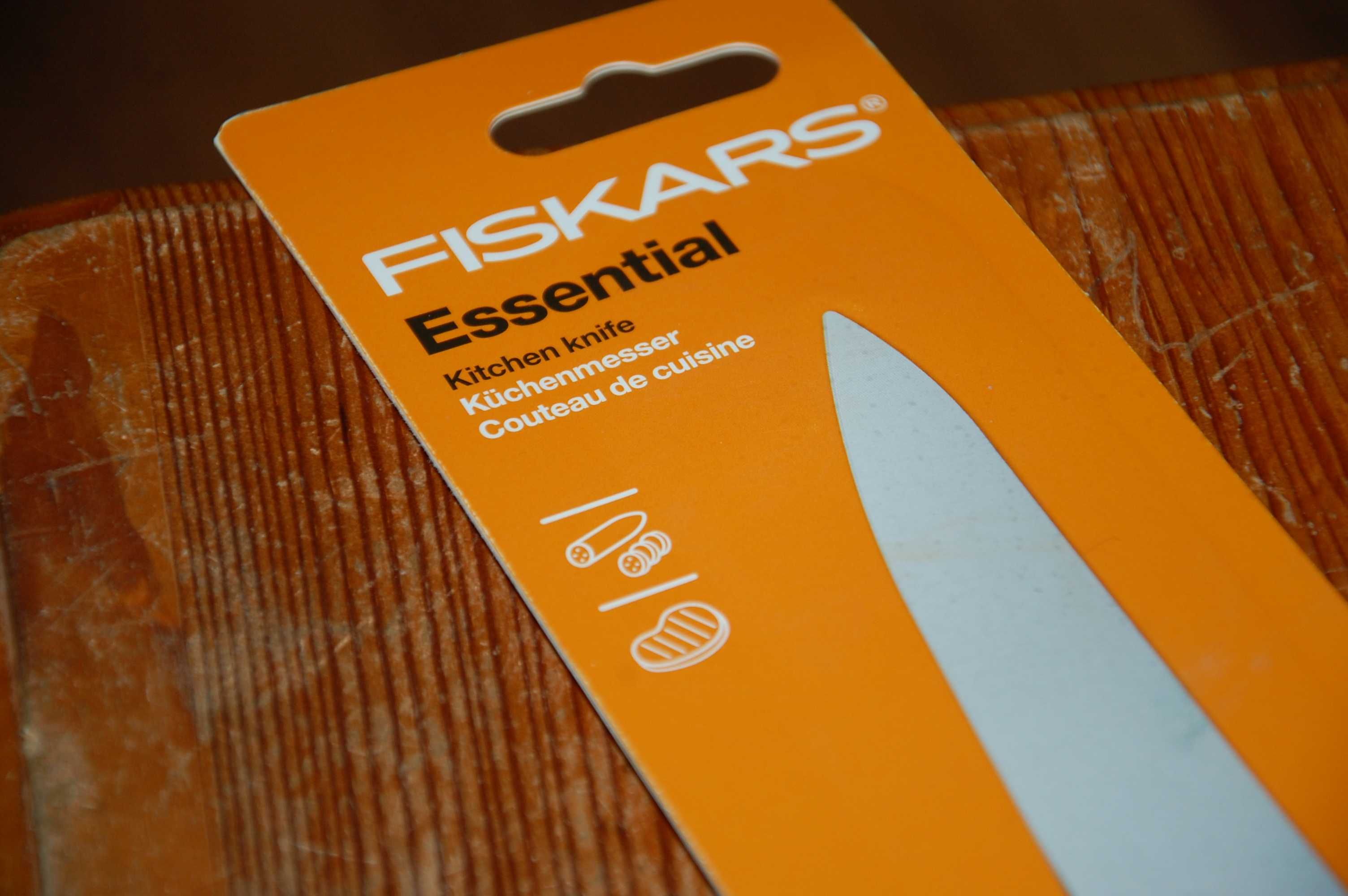 nowy noz kuchenny FISKARS