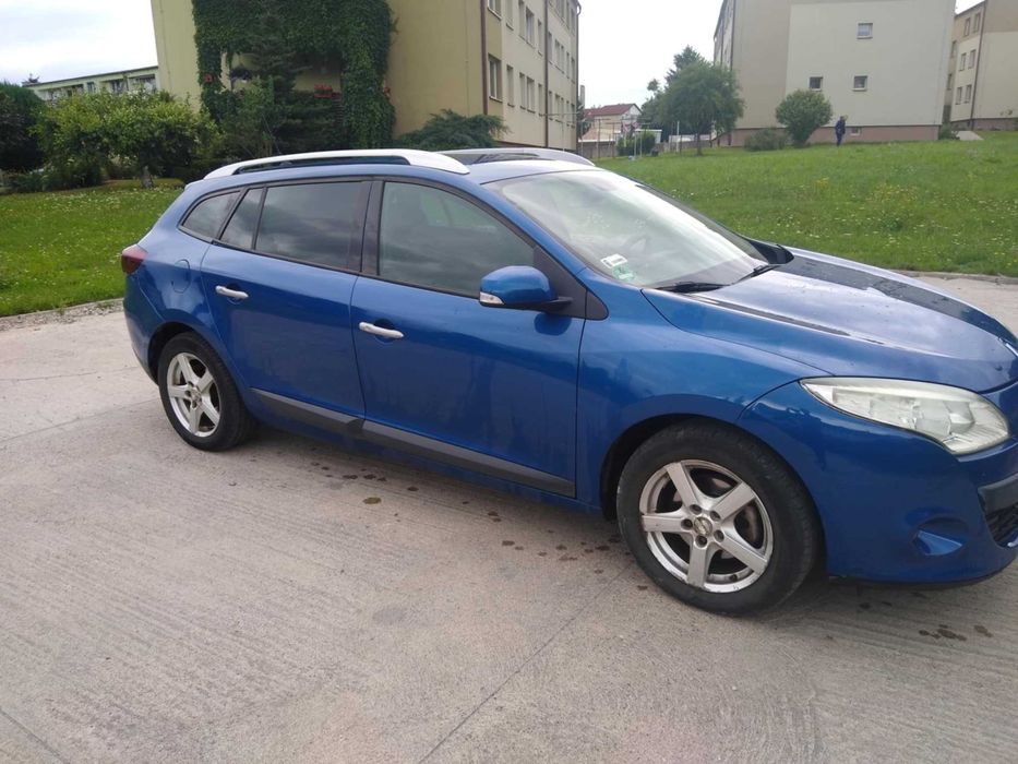 Renault Megan 2.0 1,6 CVT 140 KM