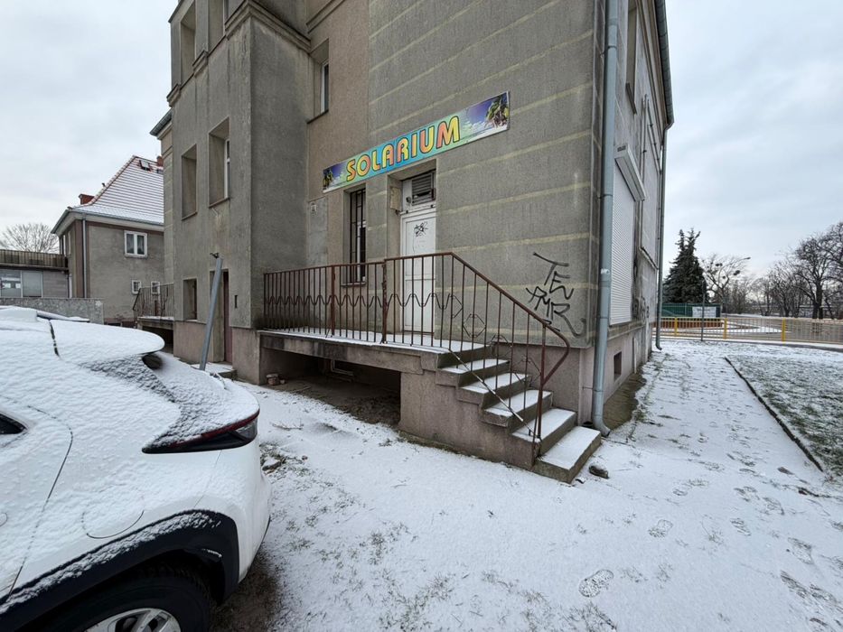 Na sprzedaż lokal użytkowy 56.5m2 ul. Adama Mickiewicza 12