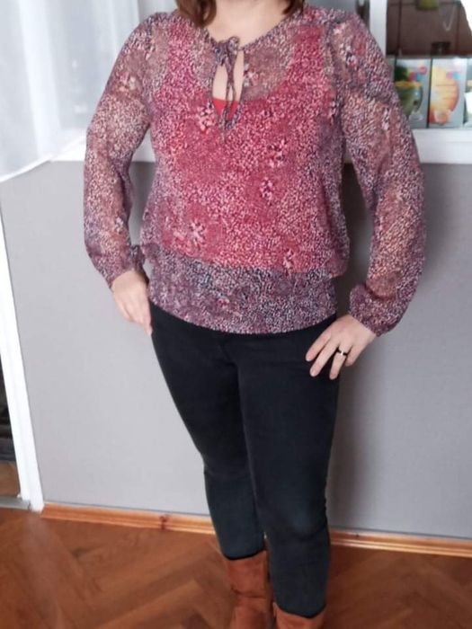 Ładna cienka bluzeczka