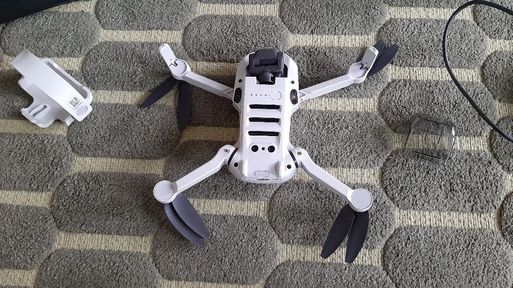 DJI Mini 2 Fly More Combo