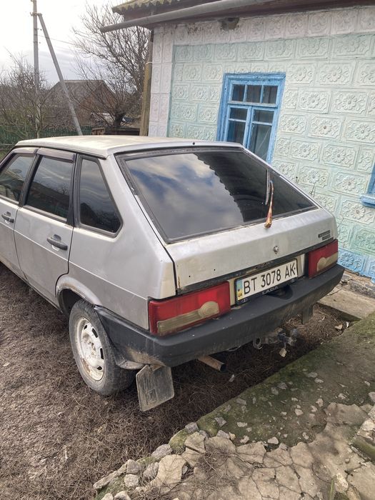 Продам ваз 2109.