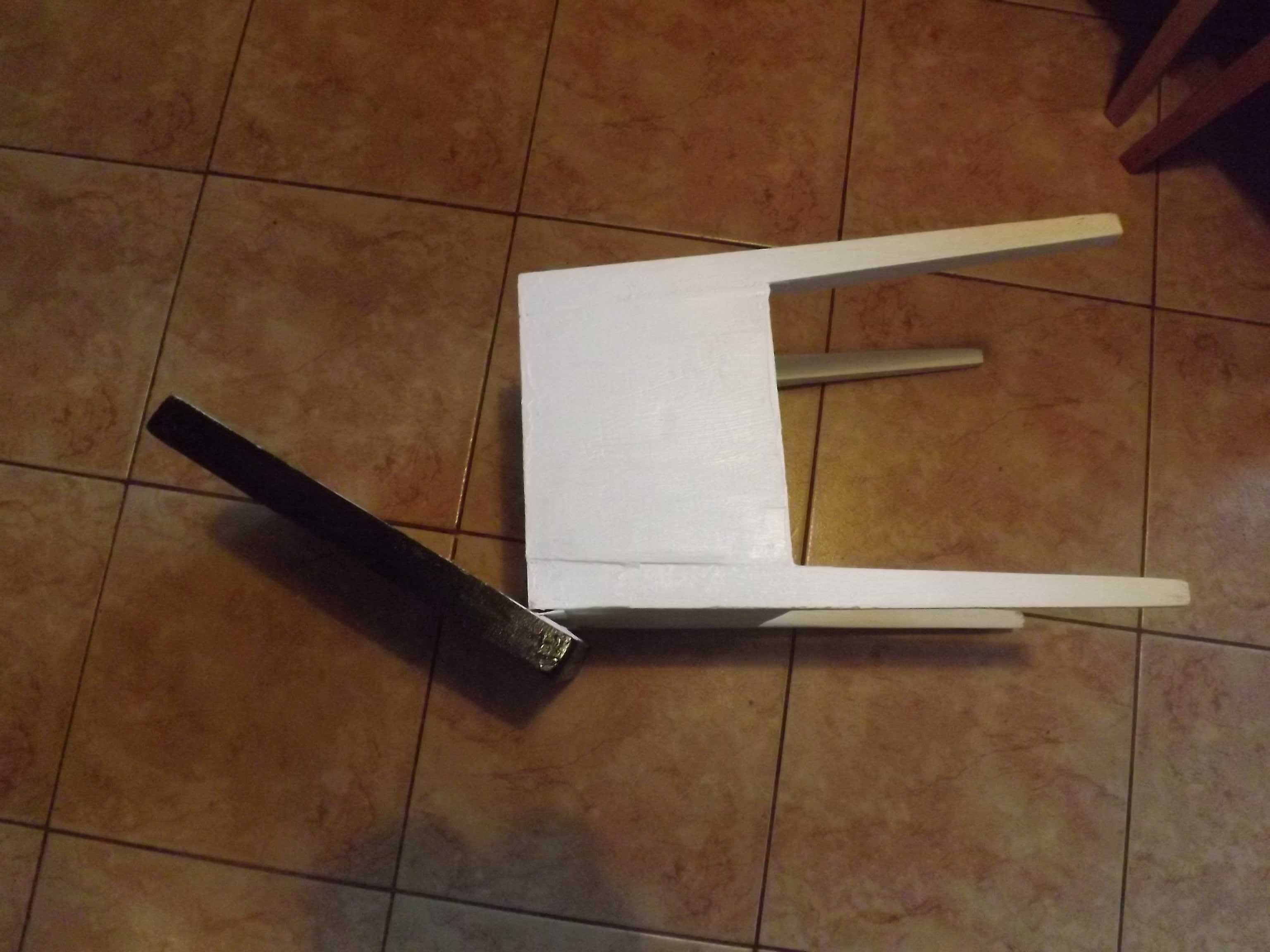 Taboret ,stolik PRL