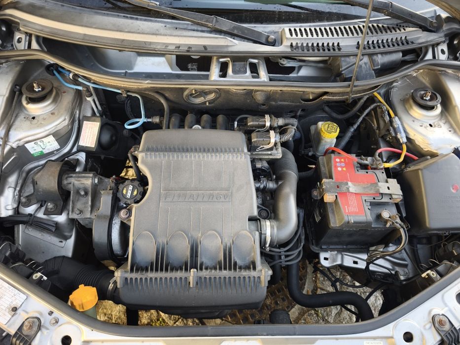 Fiat punto año 2000