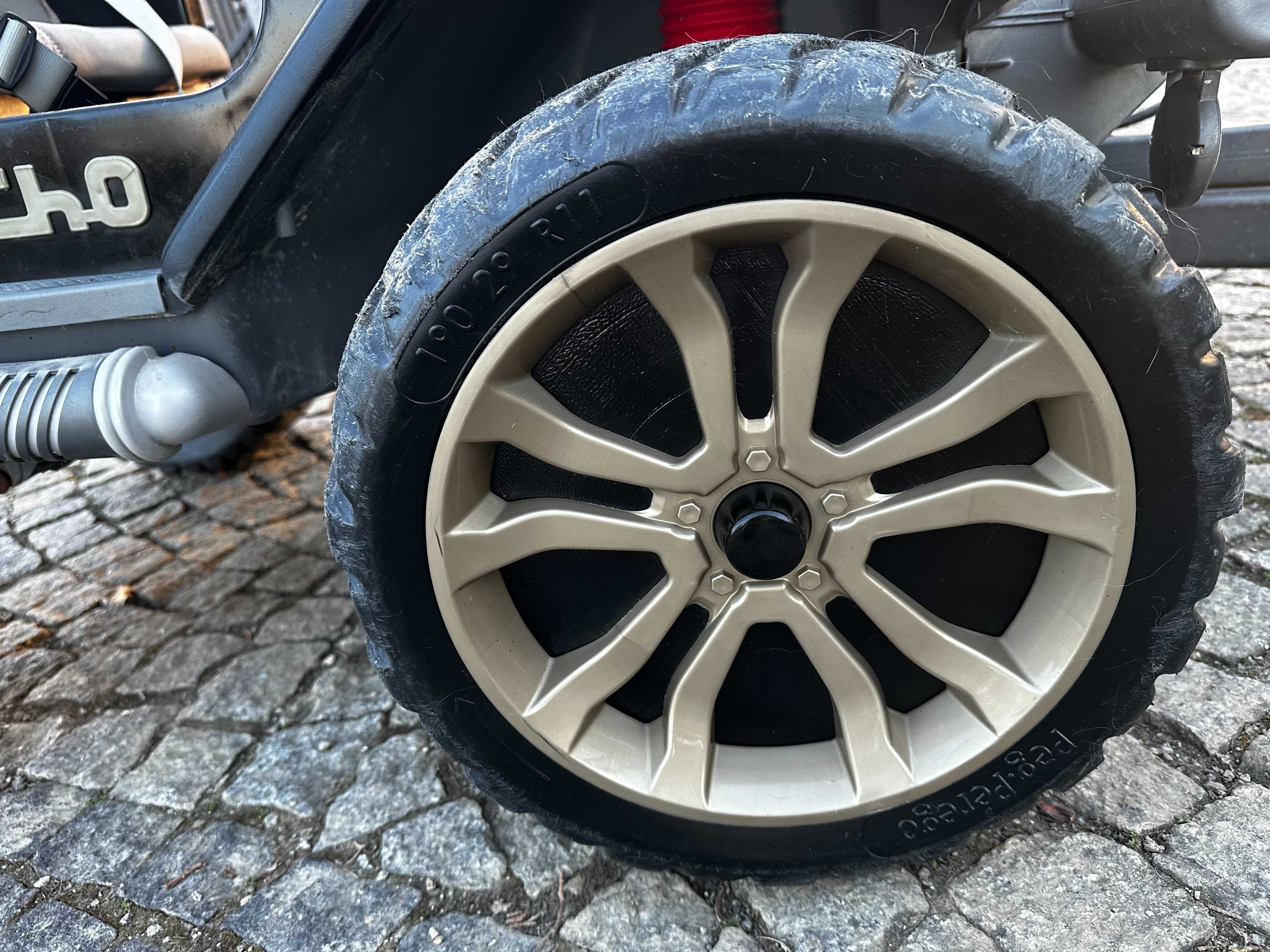 Peg Perego Gaucho XP 24V auto jeep pojazd elektryczny