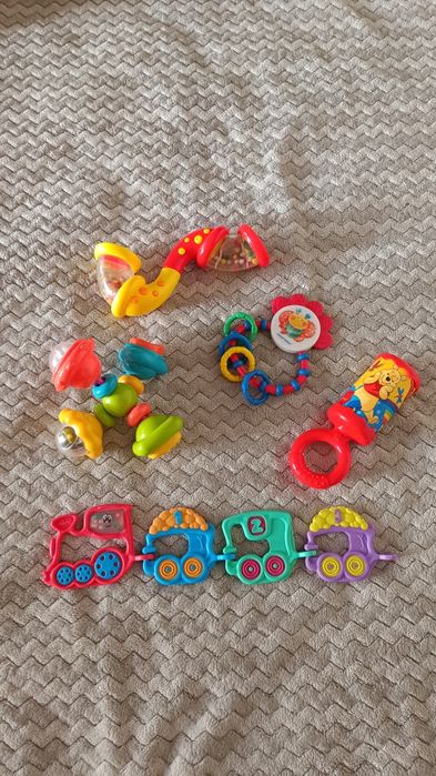 Пакет іграшок для маленьких