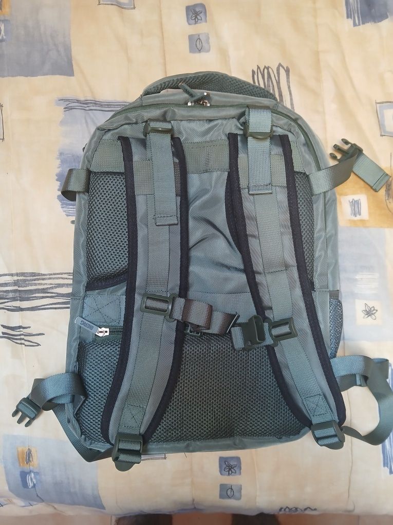 Mochila viagem Berg