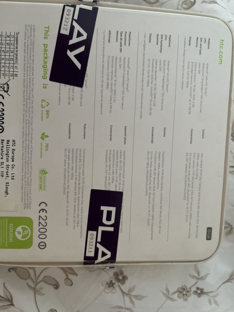 Htc one m8s uszkodzony z pudelkiem i dokumentami