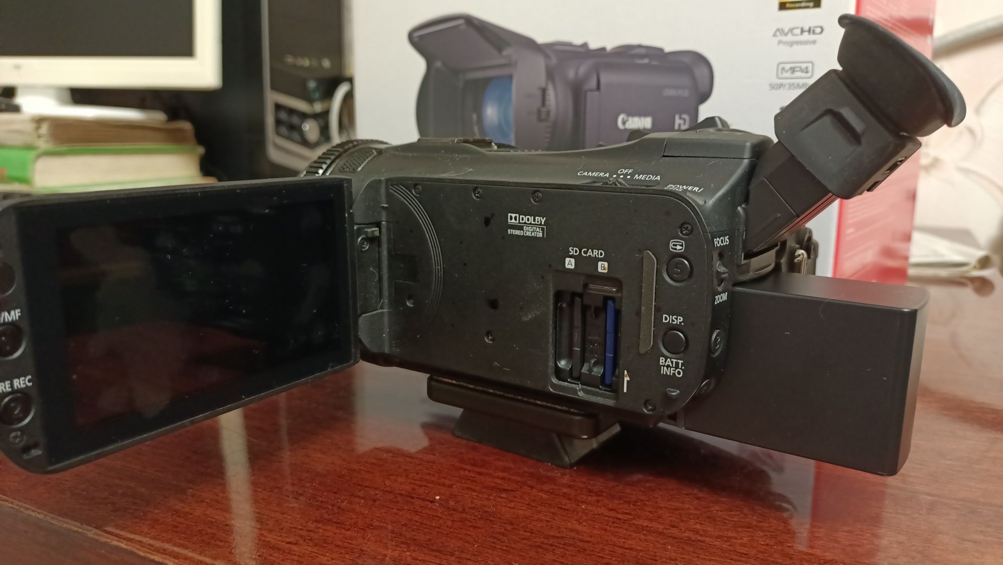 Продам камеру CANON. LEGRIA. HF G30