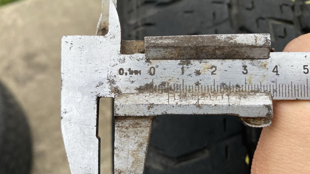 Bridgestone Dueler (всесезонні) 265/65 R17