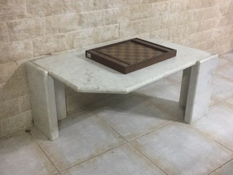 Vendo Mesa de Sala em Pedra - Peça muito bonita!