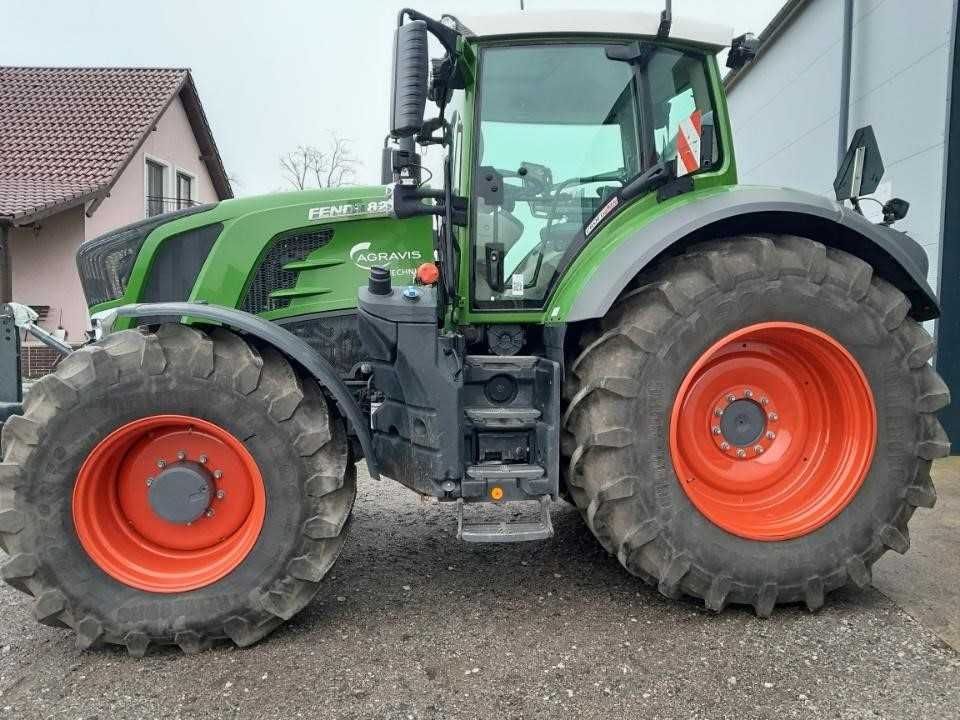 Ciągnik Fendt 828 VARIO