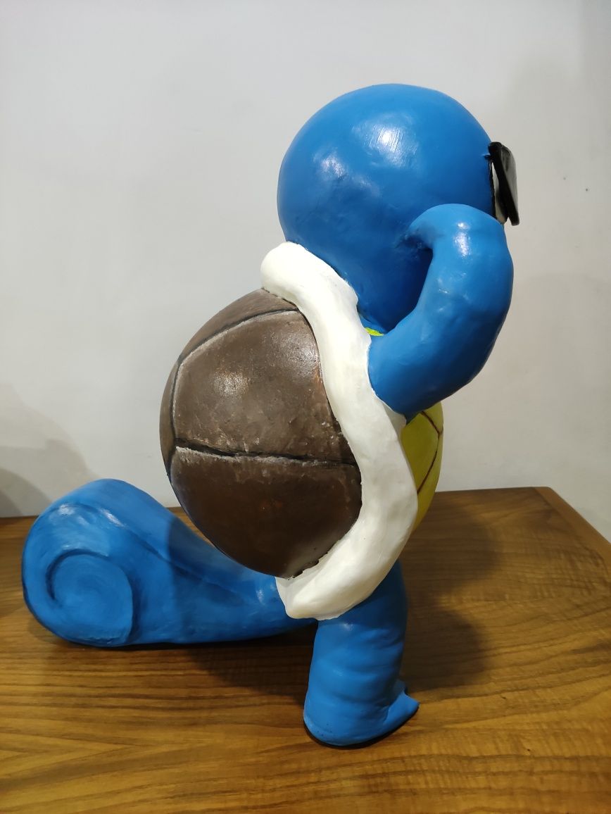 Figura Squirtle Pokémon 40cm Altura