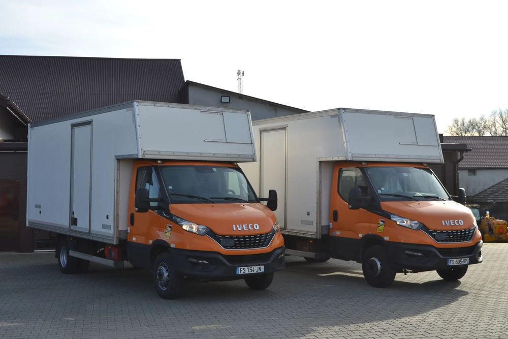 Iveco Daily 70C18 72C18 Kontener Boczne Drzwi 2 Sztuki Hi-Matic Niski przebieg 112 000 km 65C 35C 50C  Rozstaw osi 4350 Izoterma Rama Wywrot Kiper Wywrotka
