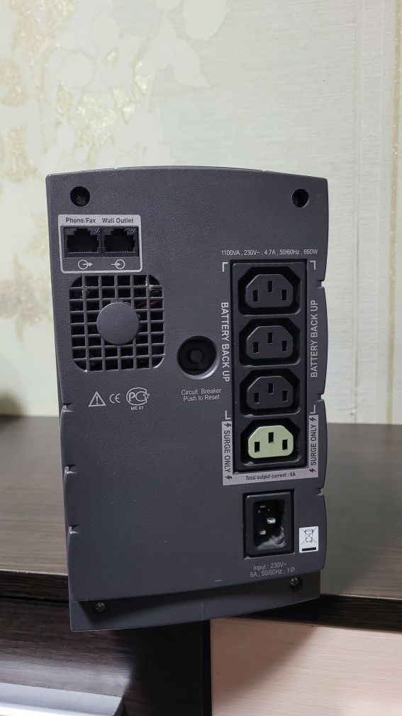 Продам ИБП APC Back-UPS 1100 RS не рабочий