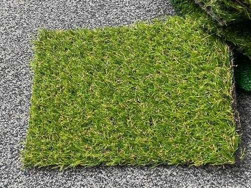 Підлогові покриття: лінолеум, ковролін, штучна трава, пвх плитка