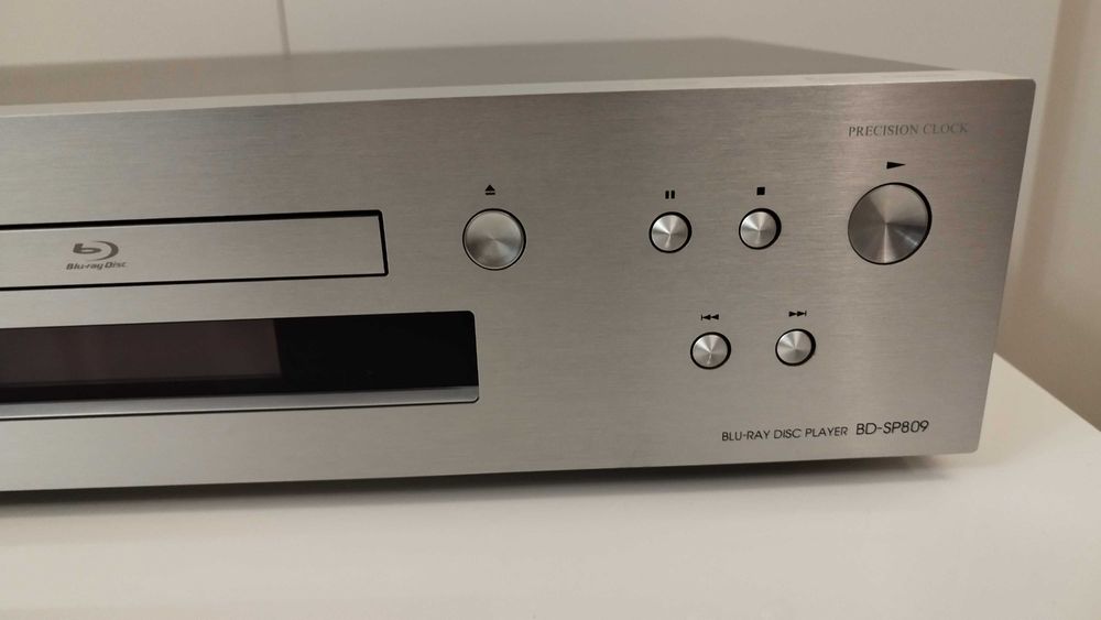 ONKYO Blu-Ray Disc Player BD-809