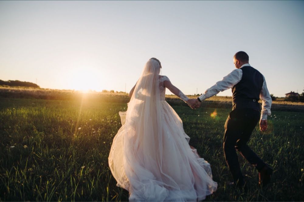 Весільне плаття. Весільна сукня.