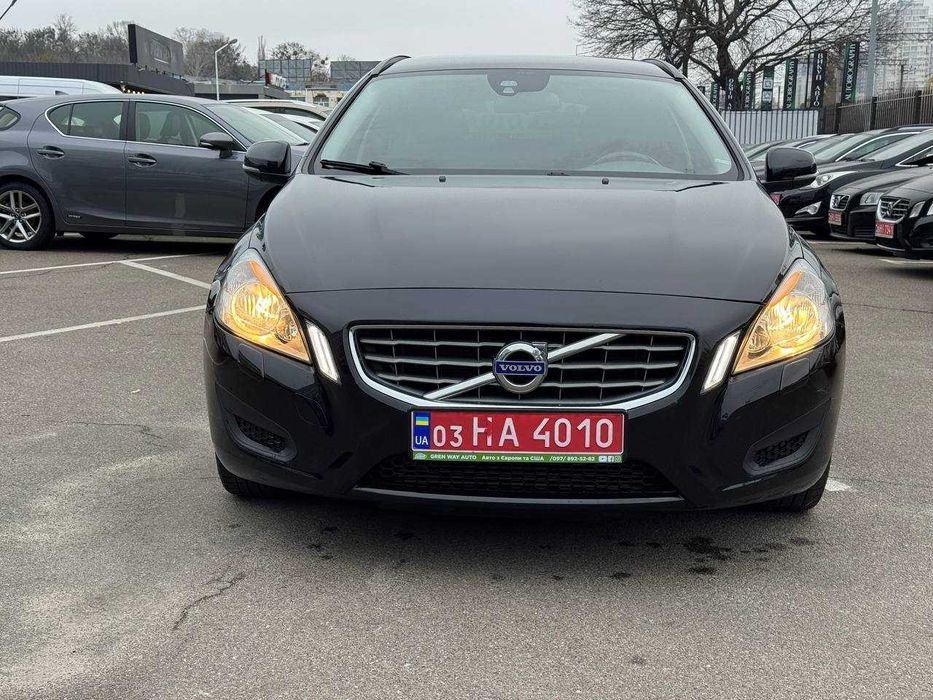 Volvo V60, 2011 рік, 2,0 D3 дизель з Швейцарії ВІДЕО