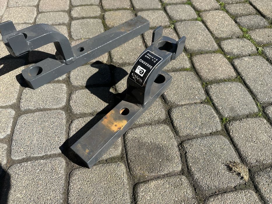 Oryginalny Zaczep dolny polowy KUBOTA seria B BX L belka