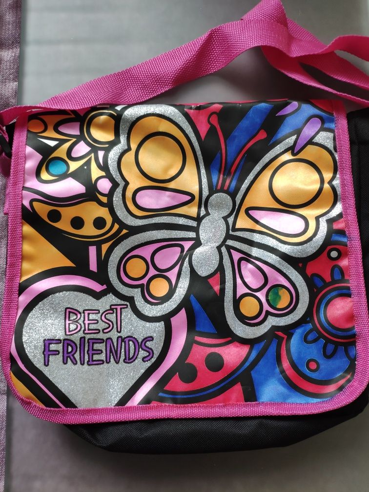 Для дівчинки сумка через плече планшет best friends