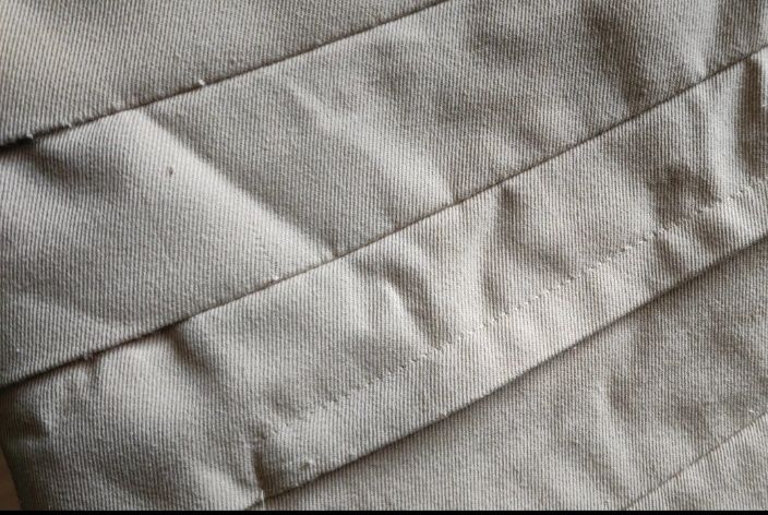 Spódnica Vintage beżowa gruby materiał