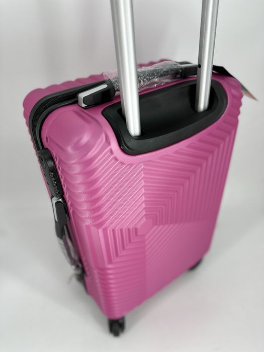 Nowa walizka kabinowa M - Galanteria Matejko