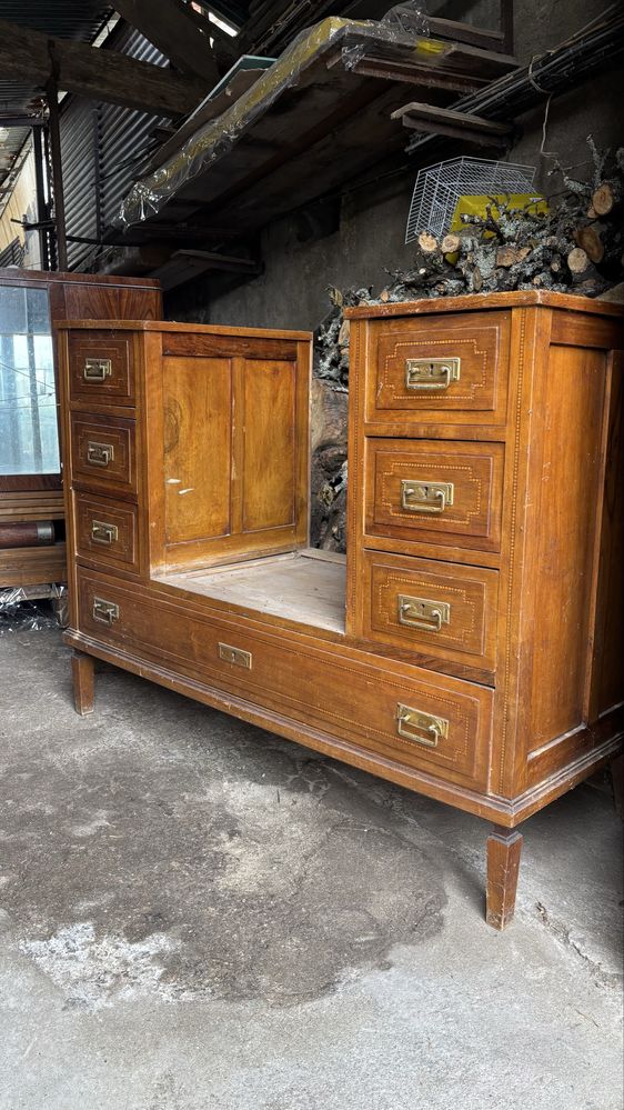 Secretaria em Madeira