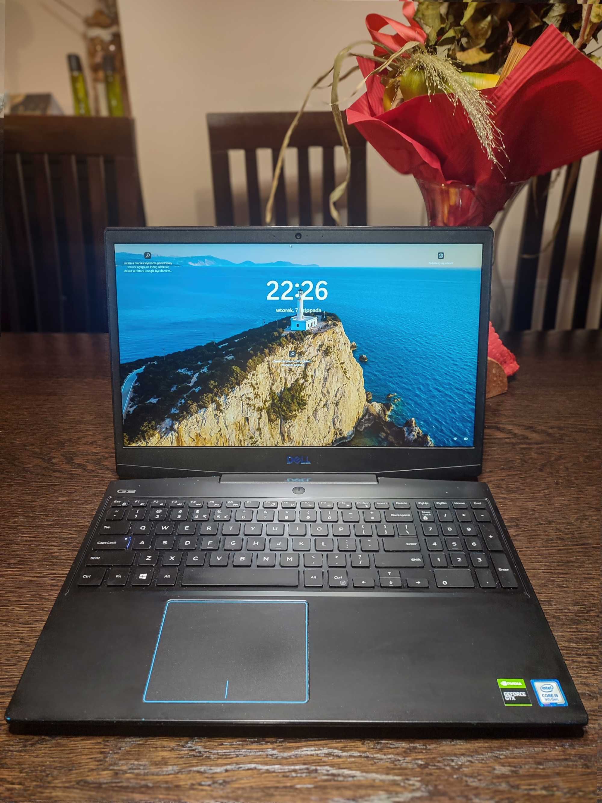 Laptop do grania i pracy biurowej Dell G3-9300H