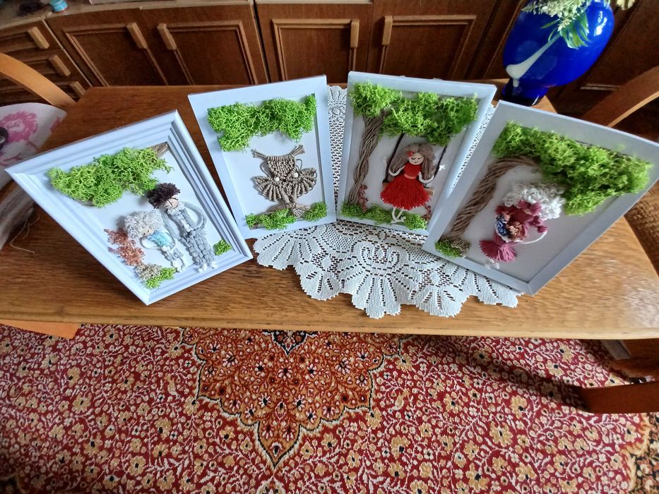 Ramka z mchem chrobotkiem makrama, laleczki,sowa