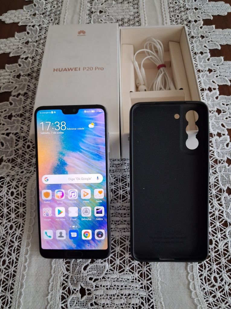 Huawei  P20  Pro com capa
