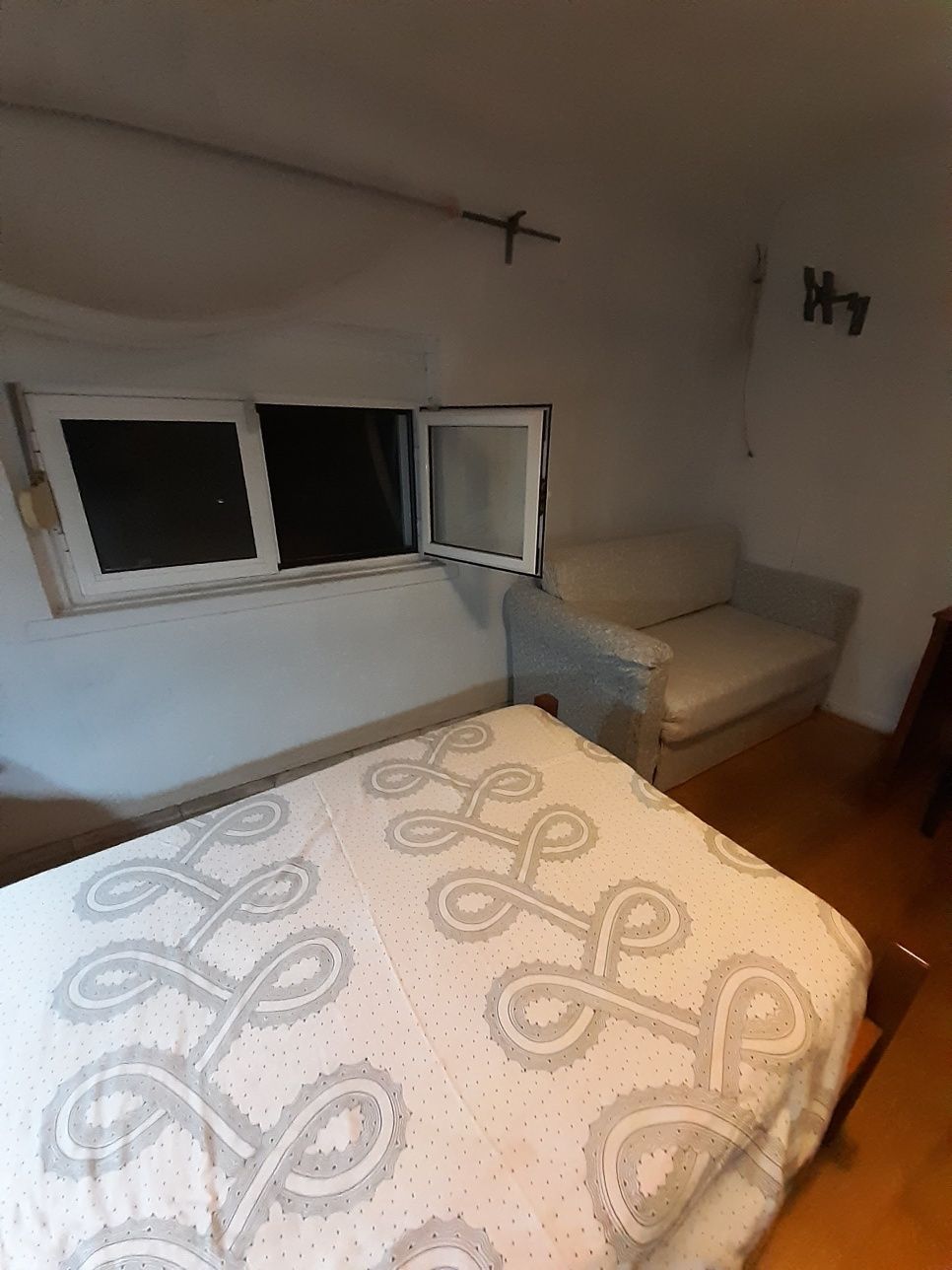Quarto para alugar junto s Odivelas
