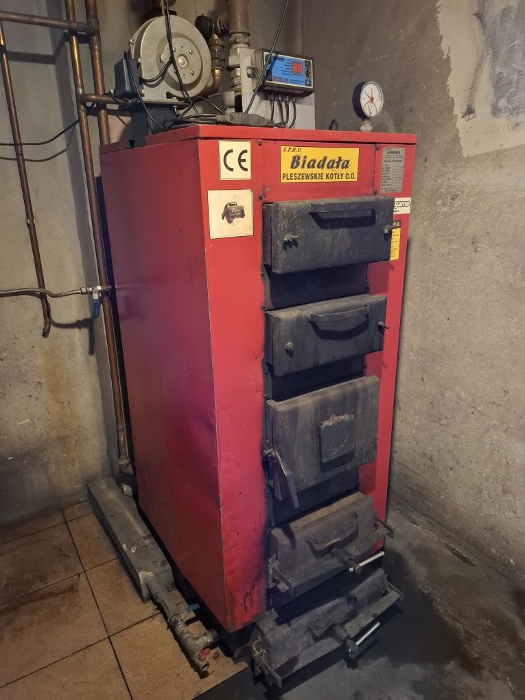 Kocioł Co 20kw  caly z osprzętem!!!