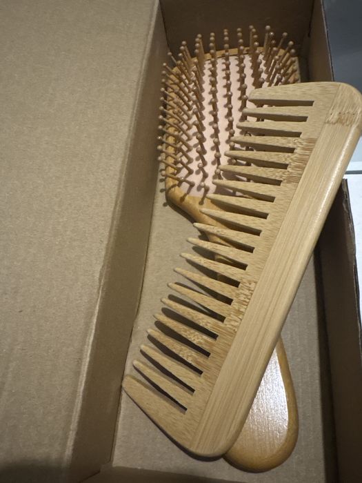 Szczotka i grzebień do wlosów