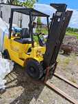 Wozek Widlowy Caterpillar GP25 gaz automat wolny skok.