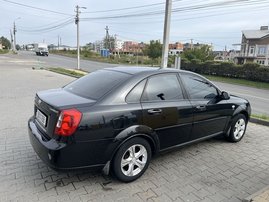 ТЕРМІНОВО Продам Chevrolet Lacetti