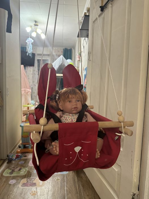 дитяча гойдалка infancy