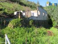 Ruínas com vista para o Rio Zêzere situadas em Bouçã - Bairradas