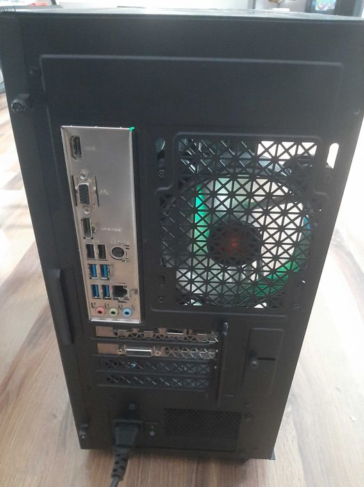 Komputer stacjonarny do gier / nauki  " i5 10400f gtx 1060 6gb amp "