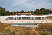Casa / Villa T4 em Ferragudo de 303,00 m2