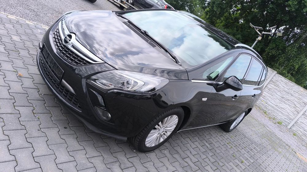 Opel Zafira Opel Zafira 1.4 turbo, 7 miejsc,Navi, Alu17
