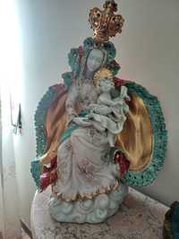 estátua em porcelana