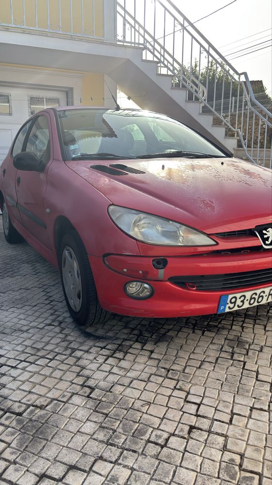 Peugeot 206 para despachar