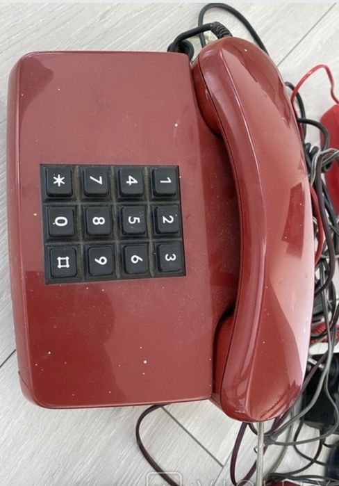 Телефоны разных времен