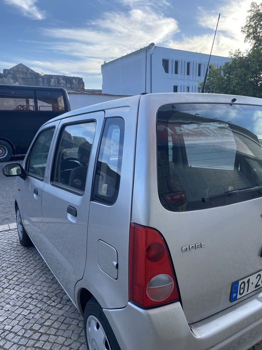 opel agila muito bem funciona
